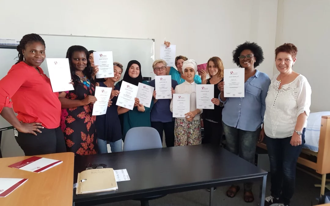 Pflegeausbildung Bestanden! – „Pflegehelfer/-in Pflegeassistent/-in mit Behandlungspflege LG1 und LG2